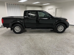 Used 2015 Nissan Frontier 2WD Crew Cab SV Auto at Ideal Cars Llc near Mesa, AZ