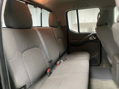 Used 2017  Nissan Frontier 2WD Crew Cab SV at Ideal Cars Llc near Mesa, AZ