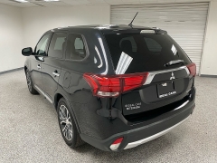 Used 2016 Mitsubishi Outlander 4d SUV FWD ES at Ideal Cars Llc near Mesa, AZ