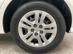 Used 2017  Chevrolet Sonic 4d Hatchback LT w&sol;1FL at Ideal Cars Llc near Mesa&comma; AZ