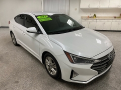 Used 2019  Hyundai Elantra 4d Sedan SEL at Ideal Cars Llc near Mesa&comma; AZ