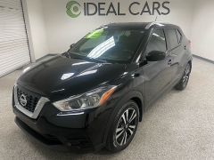  2018 Nissan Kicks 4d SUV FWD SV at Ideal Cars Llc near Mesa&comma; AZ