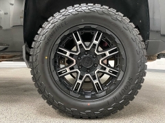 Used 2018  Chevrolet Silverado 1500 4WD Crew Cab LT Z71 Texas Edition at Ideal Cars Llc near Mesa&comma; AZ