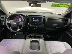 Used 2018  Chevrolet Silverado 1500 2WD Crew Cab Custom at Ideal Cars Llc near Mesa&comma; AZ