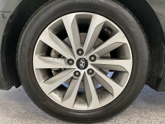 Used 2015  Hyundai Sonata 4d Sedan Sport at Ideal Cars Llc near Mesa&comma; AZ