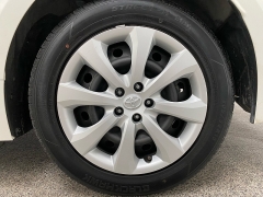 Used 2020  Toyota Corolla 4d Sedan LE at Ideal Cars Llc near Mesa&comma; AZ