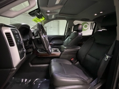 Used 2019  GMC Sierra 2500 4WD Crew Cab SLT at Ideal Cars Llc near Mesa&comma; AZ