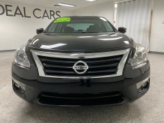 Used 2015  Nissan Altima 4d Sedan SL 2&period;5L at Ideal Cars Llc near Mesa&comma; AZ