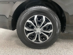 Used 2010  Kia Sedona 4d Wagon LX at Ideal Cars Llc near Mesa, AZ