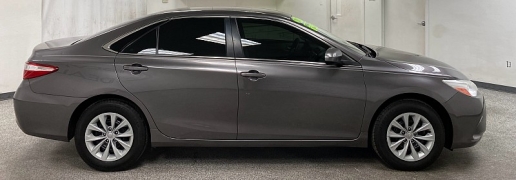 Used 2017  Toyota Camry 4d Sedan LE at Ideal Cars Llc near Mesa&comma; AZ