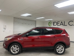 Used 2017  Ford Escape 4d SUV FWD SE at Ideal Cars Llc near Mesa&comma; AZ