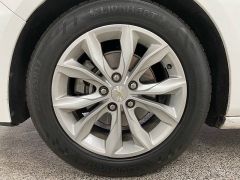 Used 2021  Chevrolet Malibu 4dr Sdn LT at Ideal Cars Llc near Mesa&comma; AZ