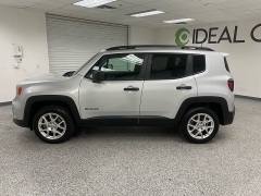 Used 2019 Jeep Renegade 4d SUV 4WD Sport at Ideal Cars Llc near Mesa, AZ