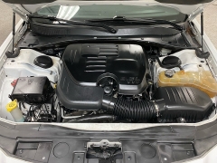 Used 2013  Chrysler 300 4d Sedan at Ideal Cars Llc near Mesa&comma; AZ