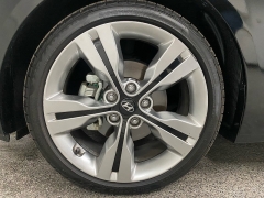 Used 2016  Hyundai Veloster 3d Coupe Auto at Ideal Cars Llc near Mesa&comma; AZ