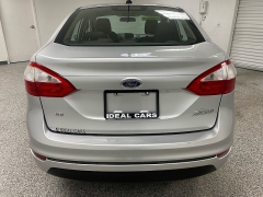 Used 2017  Ford Fiesta 4d Sedan SE at Ideal Cars Llc near Mesa, AZ