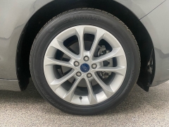 Used 2020  Ford Fusion Hybrid 4d Sedan FWD SE at Ideal Cars Llc near Mesa&comma; AZ