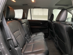 Used 2021  Honda Pilot Special Edition 2WD at Ideal Cars Llc near Mesa&comma; AZ