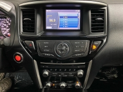 Used 2015  Nissan Pathfinder 4d SUV 4WD SV at Ideal Cars Llc near Mesa&comma; AZ