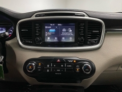 Used 2018  Kia Sorento 4d SUV AWD LX at Ideal Cars Llc near Mesa&comma; AZ