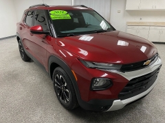 Used 2021  Chevrolet Trailblazer 4d SUV FWD LT at Ideal Cars Llc near Mesa&comma; AZ