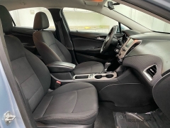 Used 2017  Chevrolet Cruze 4d Sedan LS Auto at Ideal Cars Llc near Mesa&comma; AZ