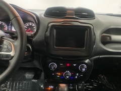 Used 2019 Jeep Renegade 4d SUV 4WD Sport at Ideal Cars Llc near Mesa, AZ