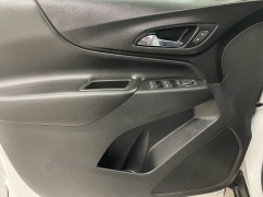 Used 2021  Chevrolet Equinox FWD 4dr LT w&sol;1LT at Ideal Cars Llc near Mesa&comma; AZ