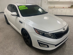 Used 2015  Kia Optima 4d Sedan LX at Ideal Cars Llc near Mesa&comma; AZ