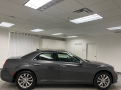 Used 2019  Chrysler 300 4d Sedan AWD Limited at Ideal Cars Llc near Mesa, AZ