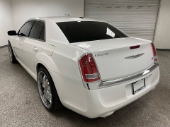 Used 2013  Chrysler 300 4d Sedan at Ideal Cars Llc near Mesa&comma; AZ