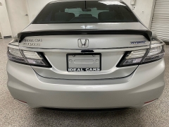 Used 2013  Honda Civic Hybrid 4d Sedan at Ideal Cars Llc near Mesa&comma; AZ