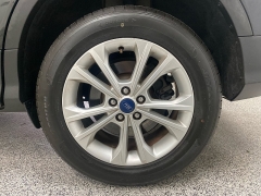 Used 2017  Ford Escape 4d SUV 4WD SE at Ideal Cars Llc near Mesa&comma; AZ