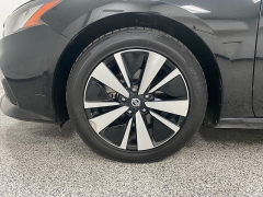 Used 2021 Nissan Altima 2.5 SV Sedan at Ideal Cars Llc near Mesa, AZ