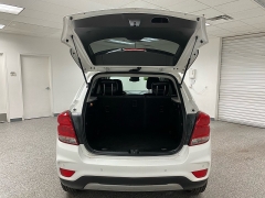 Used 2021 Chevrolet Trax FWD 4dr LT at Ideal Cars Llc near Mesa, AZ