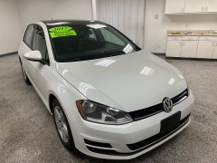Used 2017  Volkswagen Golf 4d Hatchback TSI Wolfsburg Auto at Ideal Cars Llc near Mesa&comma; AZ