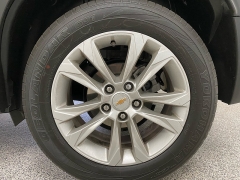 Used 2021  Chevrolet Trailblazer 4d SUV FWD LS at Ideal Cars Llc near Mesa&comma; AZ