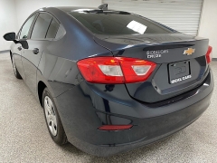 Used 2016  Chevrolet Cruze 4d Sedan LS Auto at Ideal Cars Llc near Mesa&comma; AZ