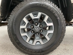 Used 2017  Toyota Tacoma 4WD Double Cab SR at Ideal Cars Llc near Mesa&comma; AZ