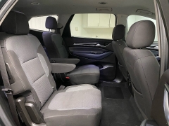 Used 2021  Buick Enclave FWD 4dr Preferred at Ideal Cars Llc near Mesa&comma; AZ