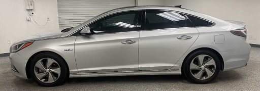 Used 2016  Hyundai Sonata Hybrid 4d Sedan Limited at Ideal Cars Llc near Mesa&comma; AZ
