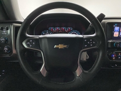 Used 2018  Chevrolet Silverado 1500 4WD Crew Cab LT Z71 at Ideal Cars Llc near Mesa&comma; AZ