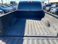 Used 2017  Ram 2500 4WD Crew Cab Tradesman at Ideal Cars Llc near Mesa&comma; AZ