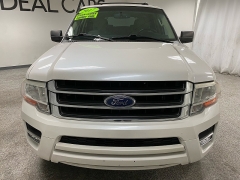 Used 2017  Ford Expedition 4d SUV 2WD XLT at Ideal Cars Llc near Mesa&comma; AZ