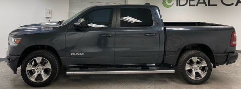 Used 2019  Ram 1500 4WD Crew Cab Big Horn&sol;Lone Star at Ideal Cars Llc near Mesa&comma; AZ