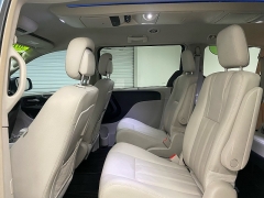 Used 2016  Chrysler Town & Country 4d Wagon Touring at Ideal Cars Llc near Mesa&comma; AZ