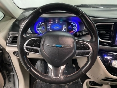 Used 2019  Chrysler Pacifica Hybrid 4d Wagon Touring L at Ideal Cars Llc near Mesa, AZ