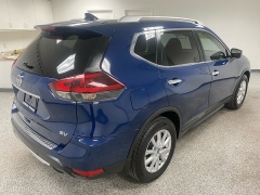 Used 2020  Nissan Rogue 4d SUV FWD SV at Ideal Cars Llc near Mesa&comma; AZ
