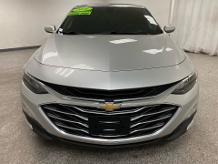 Used 2021  Chevrolet Malibu 4dr Sdn LT at Ideal Cars Llc near Mesa&comma; AZ