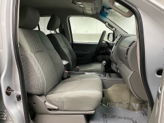 Used 2016  Nissan Frontier 2WD Crew Cab SV at Ideal Cars Llc near Mesa&comma; AZ